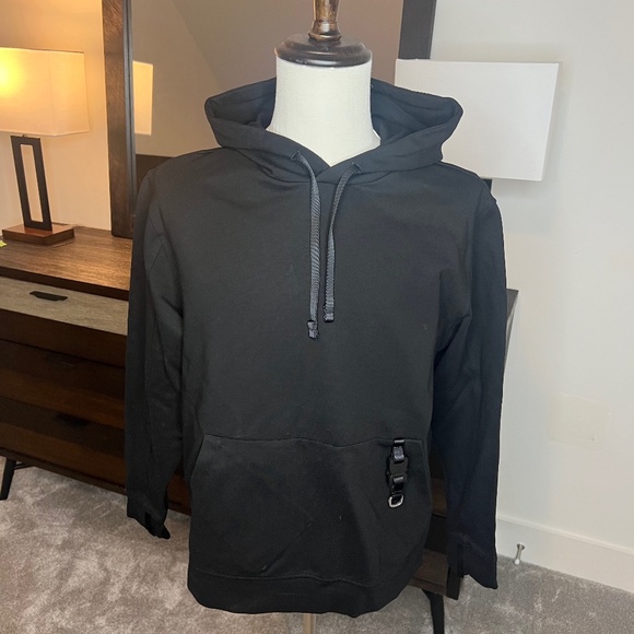 1017 ALYX 9SM Buckle Detail Popover hoodie - Picture 1 of 3